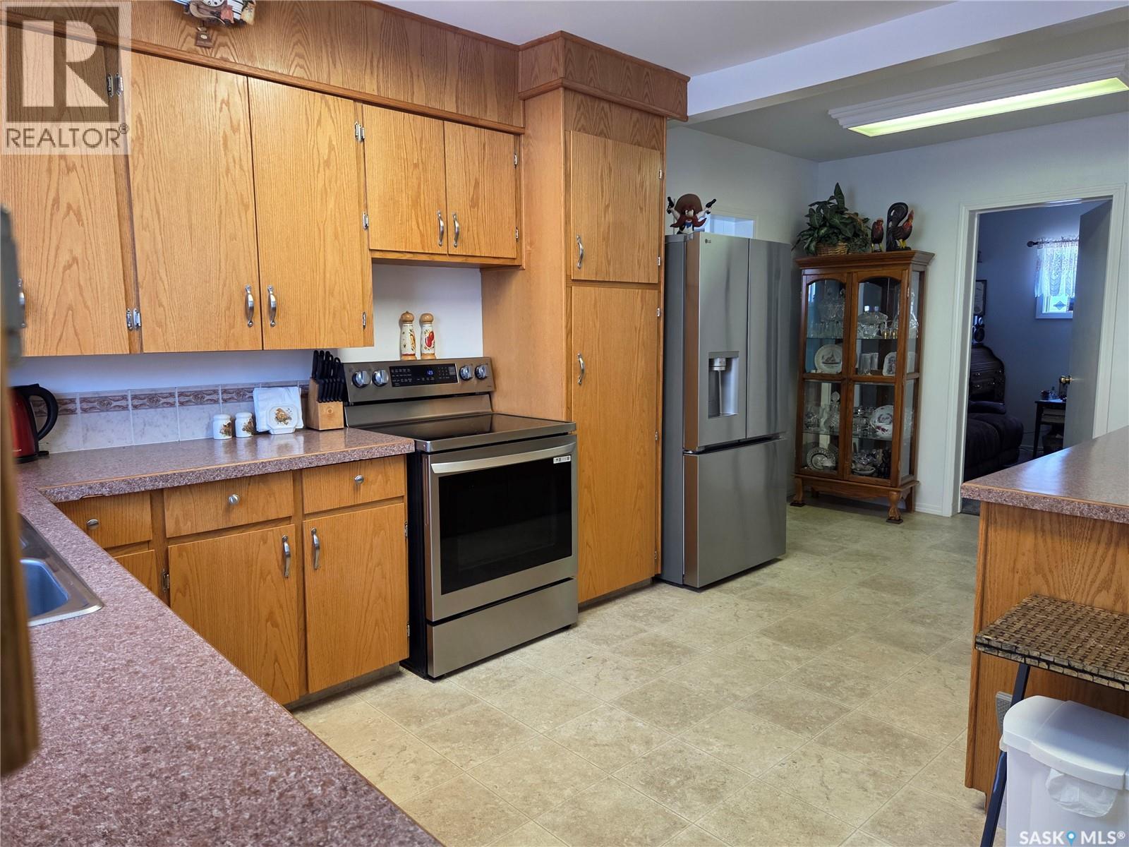 817 Stadacona STREET E - 10