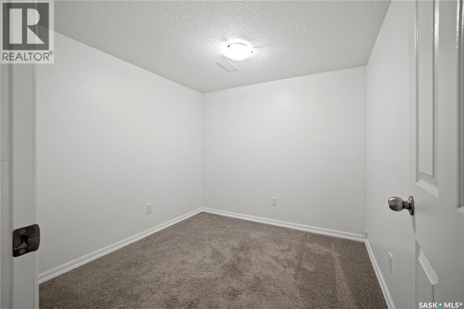 16 Lipton PLACE, Regina — photo 28