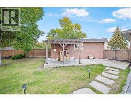 16 Lipton Place, Regina, SK S4R3T6 Photo 40