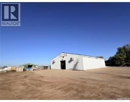 102 6th Street S, Martensville, SK S0K2T0 Photo 9
