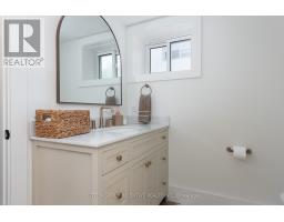 16 Robindale Avenue, Toronto, ON M8W4A9 Photo 29
