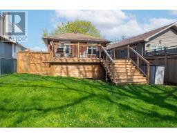 16 Robindale Avenue, Toronto, ON M8W4A9 Photo 43