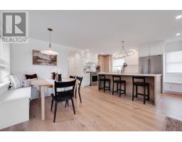16 Robindale Avenue, Toronto, ON M8W4A9 Photo 8