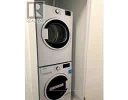 Laundry room - 516 - 1195 The Queensway St, Toronto, ON M8Z1R6 Photo 6