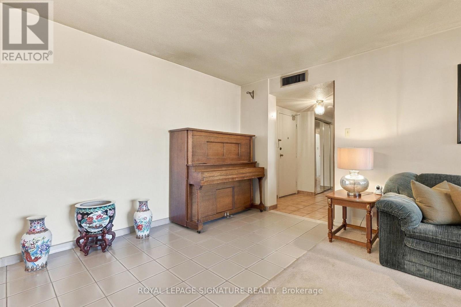 539 - 2645 JANE STREET, Toronto (Glenfield-Jane Heights) — photo 6