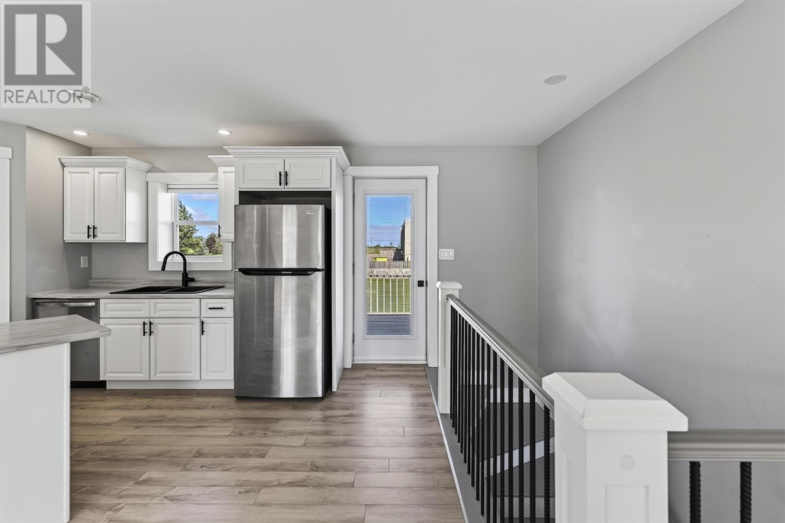 89 KELLY Drive - Image 17