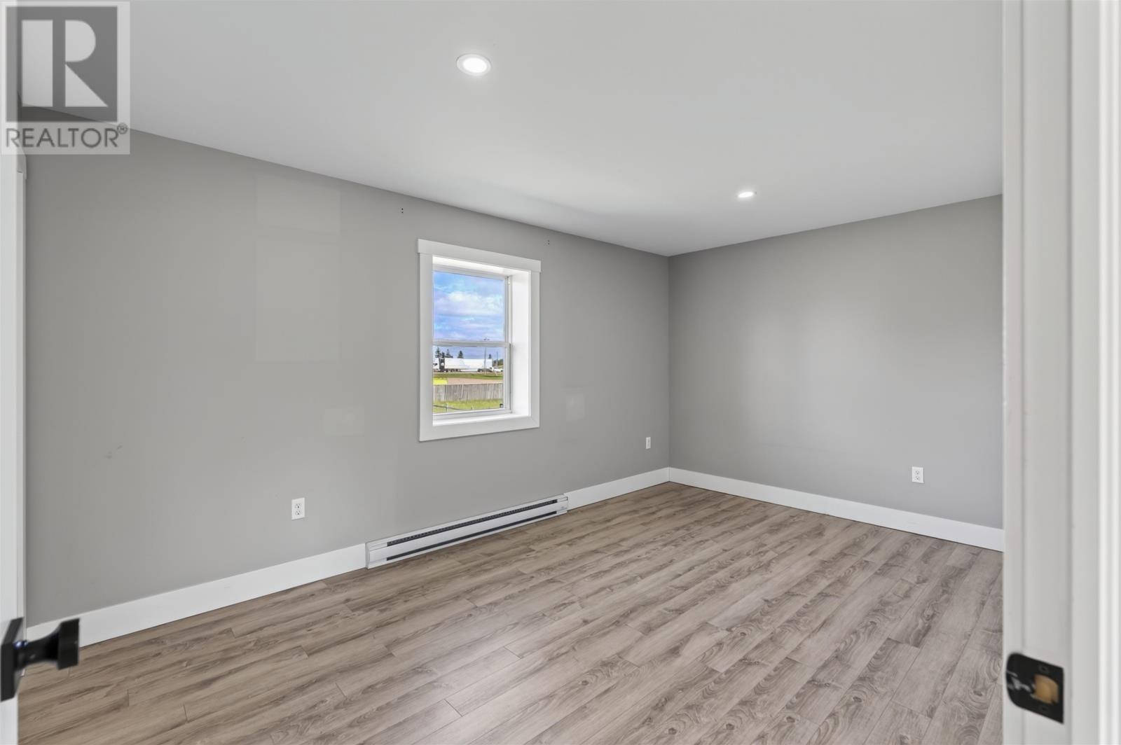 89 KELLY Drive - Image 21
