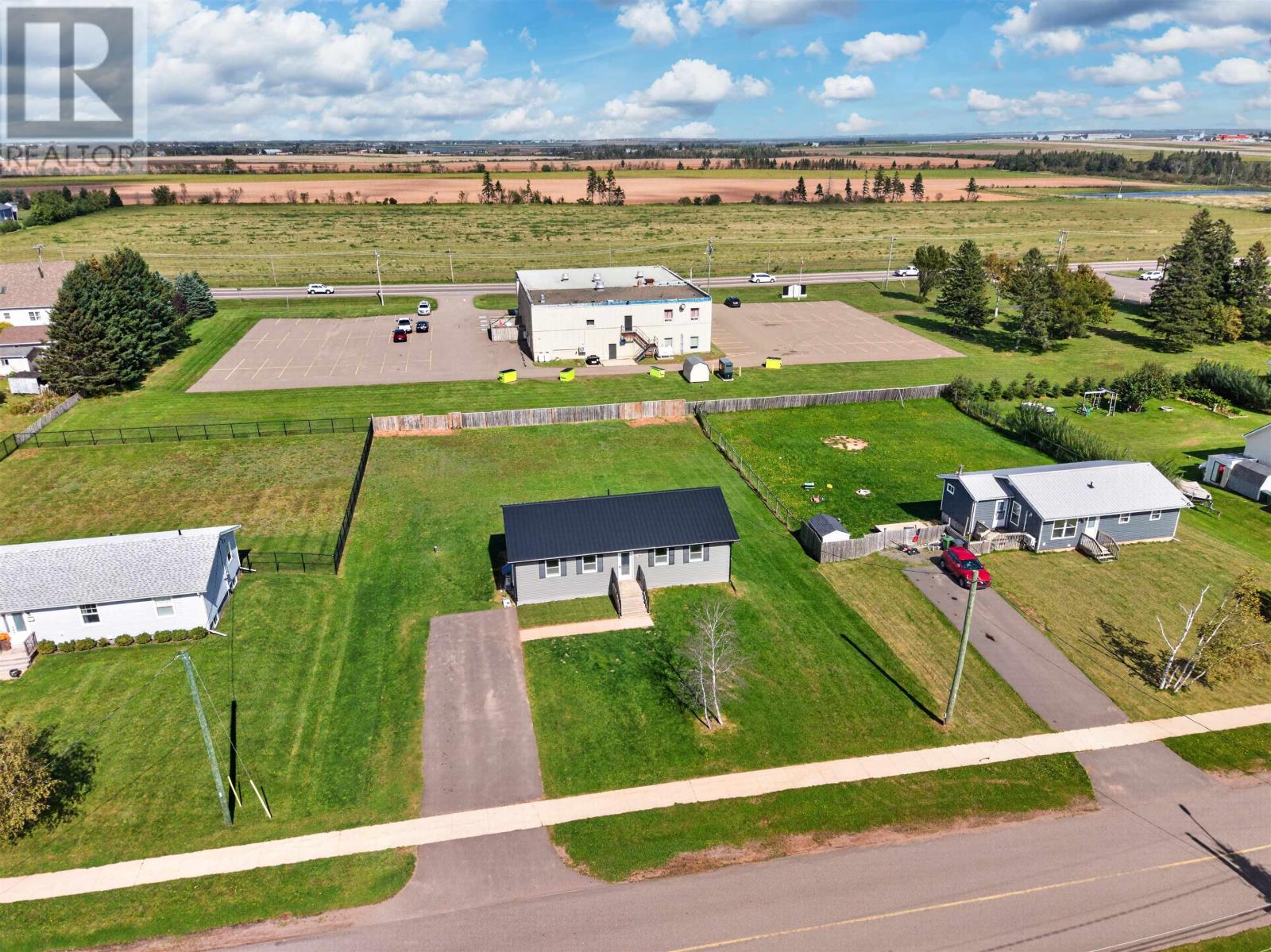 89 KELLY Drive - Image 3