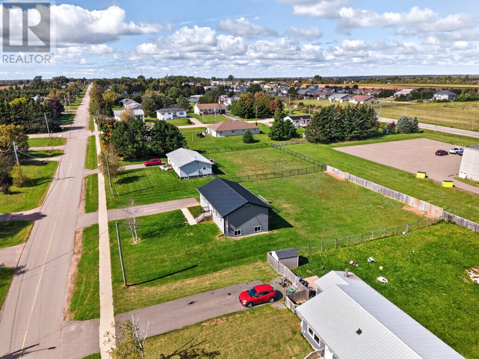 89 KELLY Drive - 46