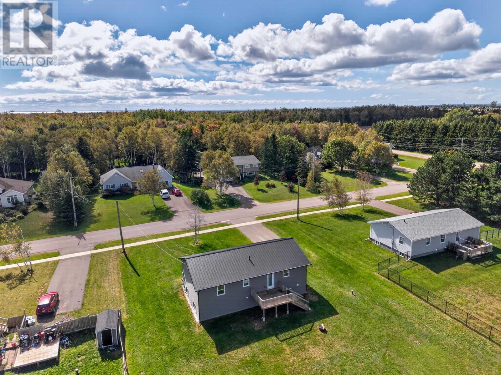 89 KELLY Drive - 47