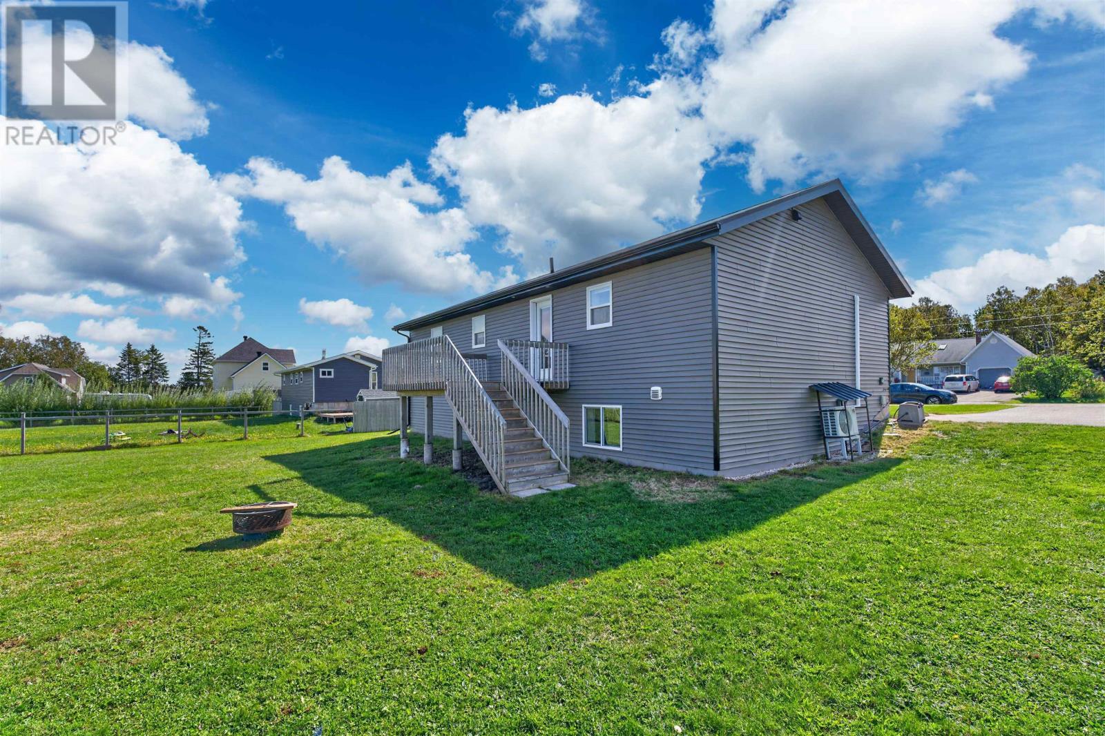 89 KELLY Drive - 50