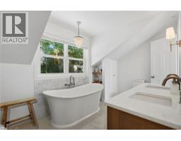 1264 Old #8 Highway, Sheffield, ON L0R1Z0 Photo 31