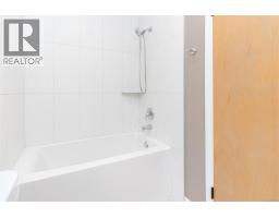 2745 Green Vale Ave, Saanich, BC V8N1S3 Photo 40