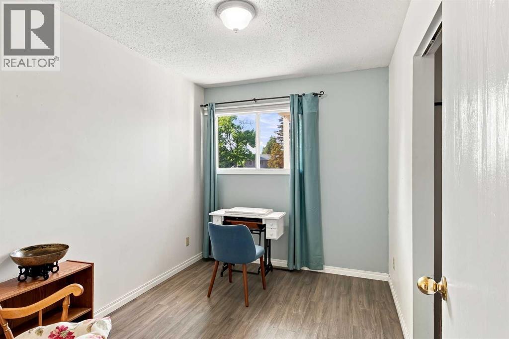 9313 111 Avenue - 14