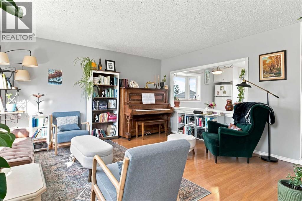 9313 111 Avenue, Grande Prairie, Alberta, T8V3G3, Grande Prairie, Alberta — photo 4 of 5