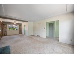 10836 128 Street, Surrey, BC V3T3A3 Photo 10