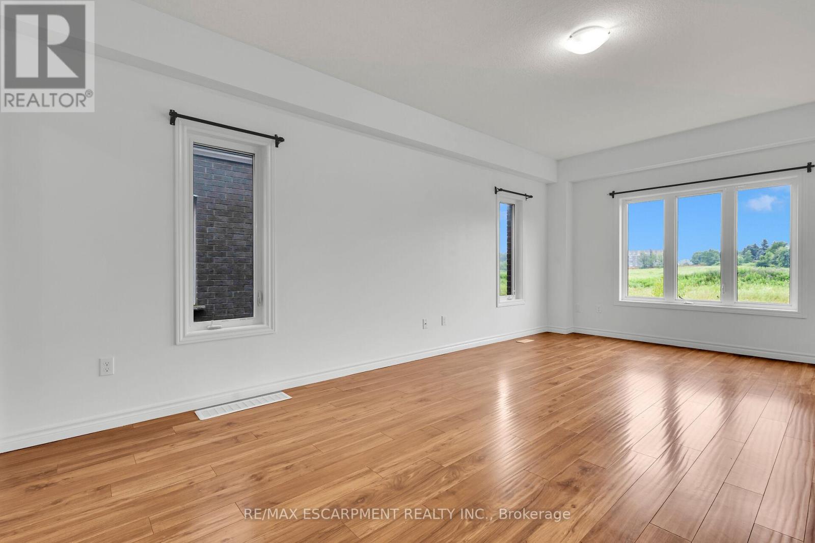 1318 CAEN AVENUE, Woodstock (Woodstock - North) — photo 10