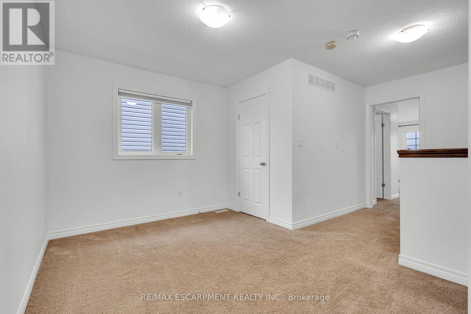 1318 CAEN AVENUE - Image 21