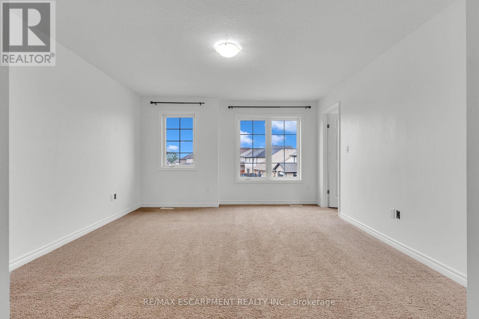 1318 CAEN AVENUE - 28