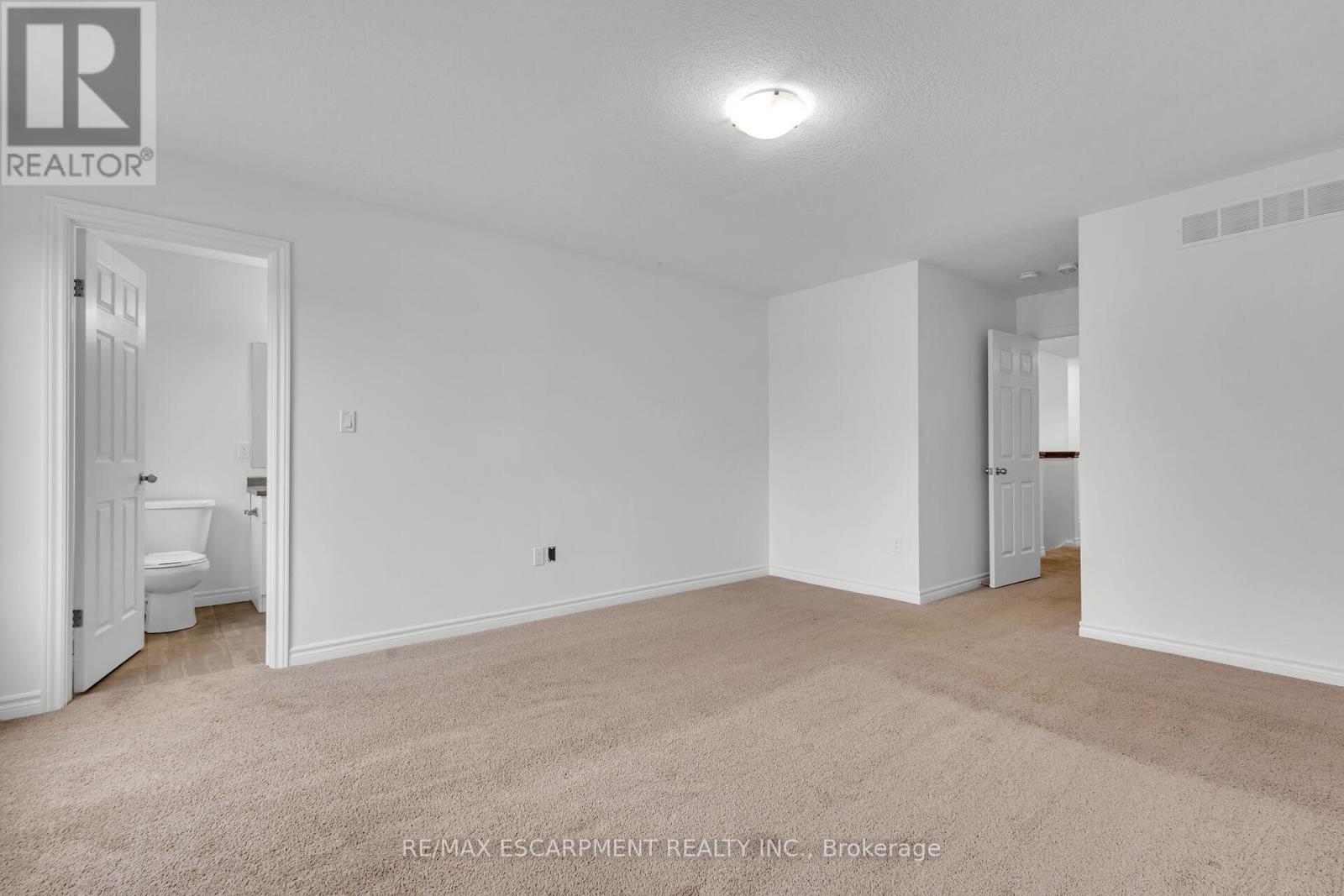 1318 CAEN AVENUE - 30