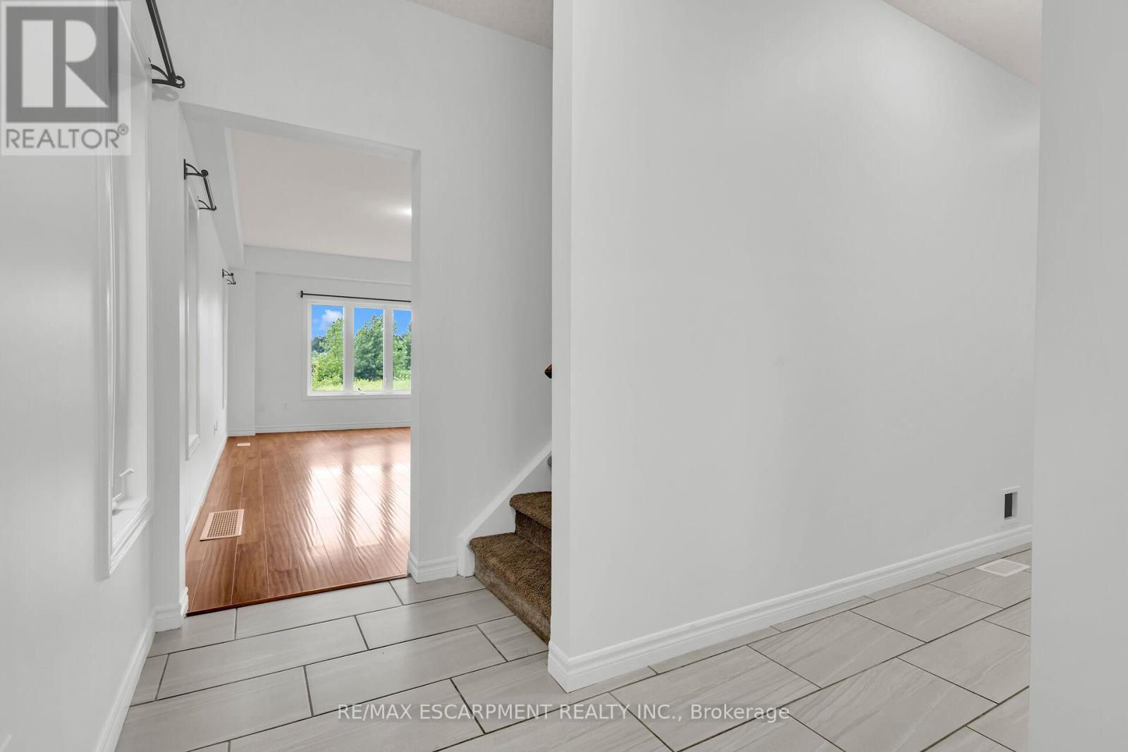 1318 CAEN AVENUE, Woodstock (Woodstock - North) — photo 7