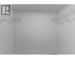 Th17 - 7 Buttermill Avenue, Vaughan, ON L4K0M5 Photo 13