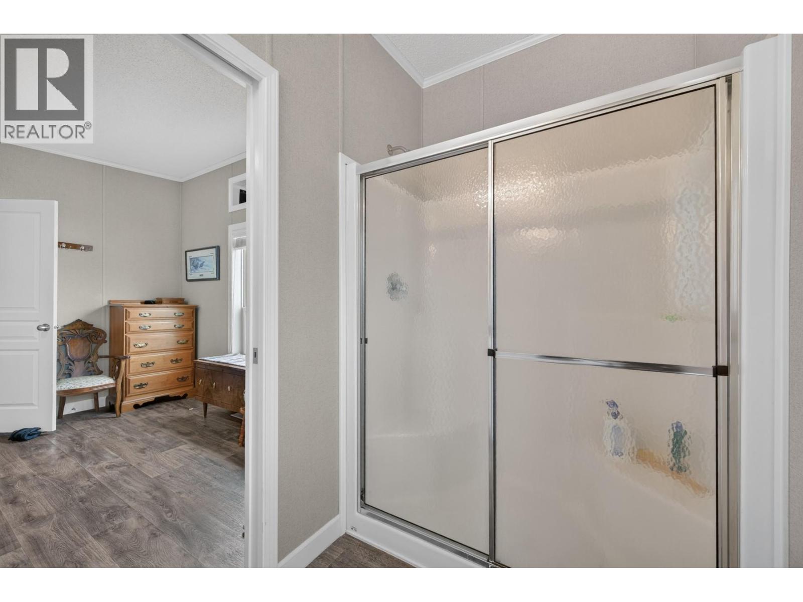 #116 5005 River Road - 15
