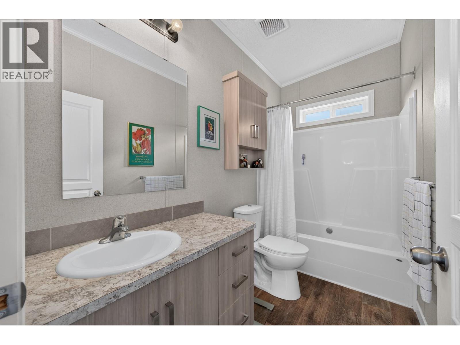 #116 5005 River Road - Image 17