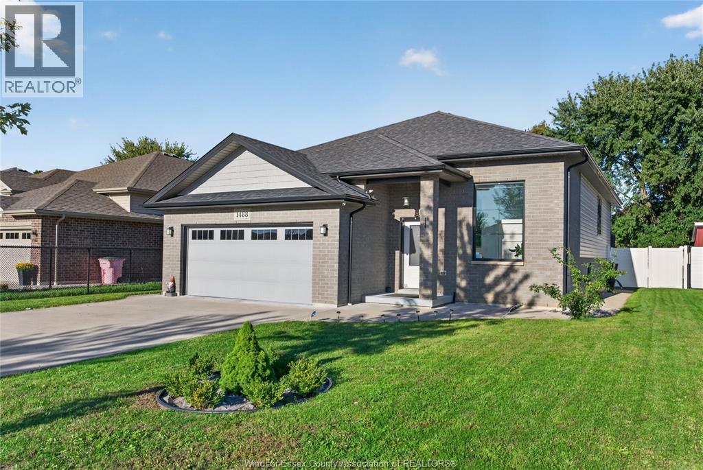 1488 HARRISON Street, LaSalle, Ontario, N9H0E1, LaSalle, Ontario — photo 2 of 5