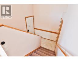 812 Red Crow Boulevard W - photo 13