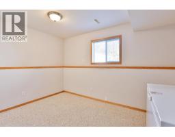 812 Red Crow Boulevard W - photo 19