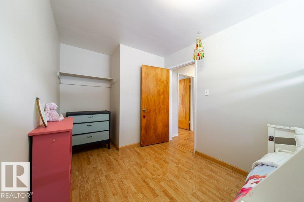 9512 76 ST NW - Image 24
