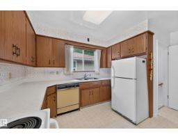 7704 104 Av Nw, Edmonton, AB T6A0Y3 Photo 13
