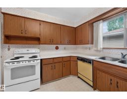 7704 104 Av Nw, Edmonton, AB T6A0Y3 Photo 14