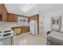 7704 104 Av Nw, Edmonton, AB T6A0Y3 Photo 15