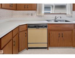7704 104 Av Nw, Edmonton, AB T6A0Y3 Photo 17