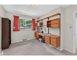 7704 104 Av Nw, Edmonton, AB T6A0Y3 Photo 31