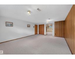 7704 104 Av Nw, Edmonton, AB T6A0Y3 Photo 41