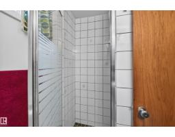 7704 104 Av Nw, Edmonton, AB T6A0Y3 Photo 47