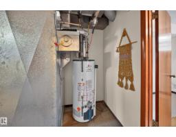 7704 104 Av Nw, Edmonton, AB T6A0Y3 Photo 55