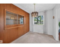 Laundry room - 7704 104 Av Nw, Edmonton, AB T6A0Y3 Photo 9