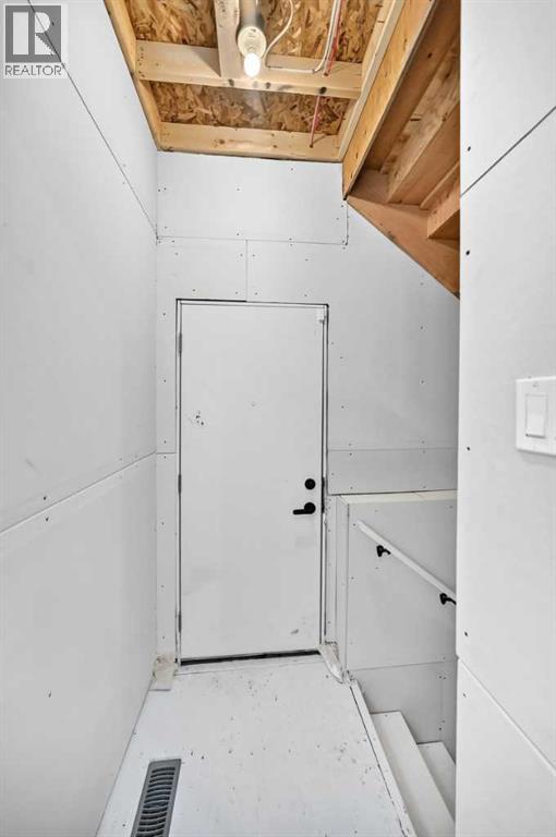 2461 Creeker Lane - photo 33