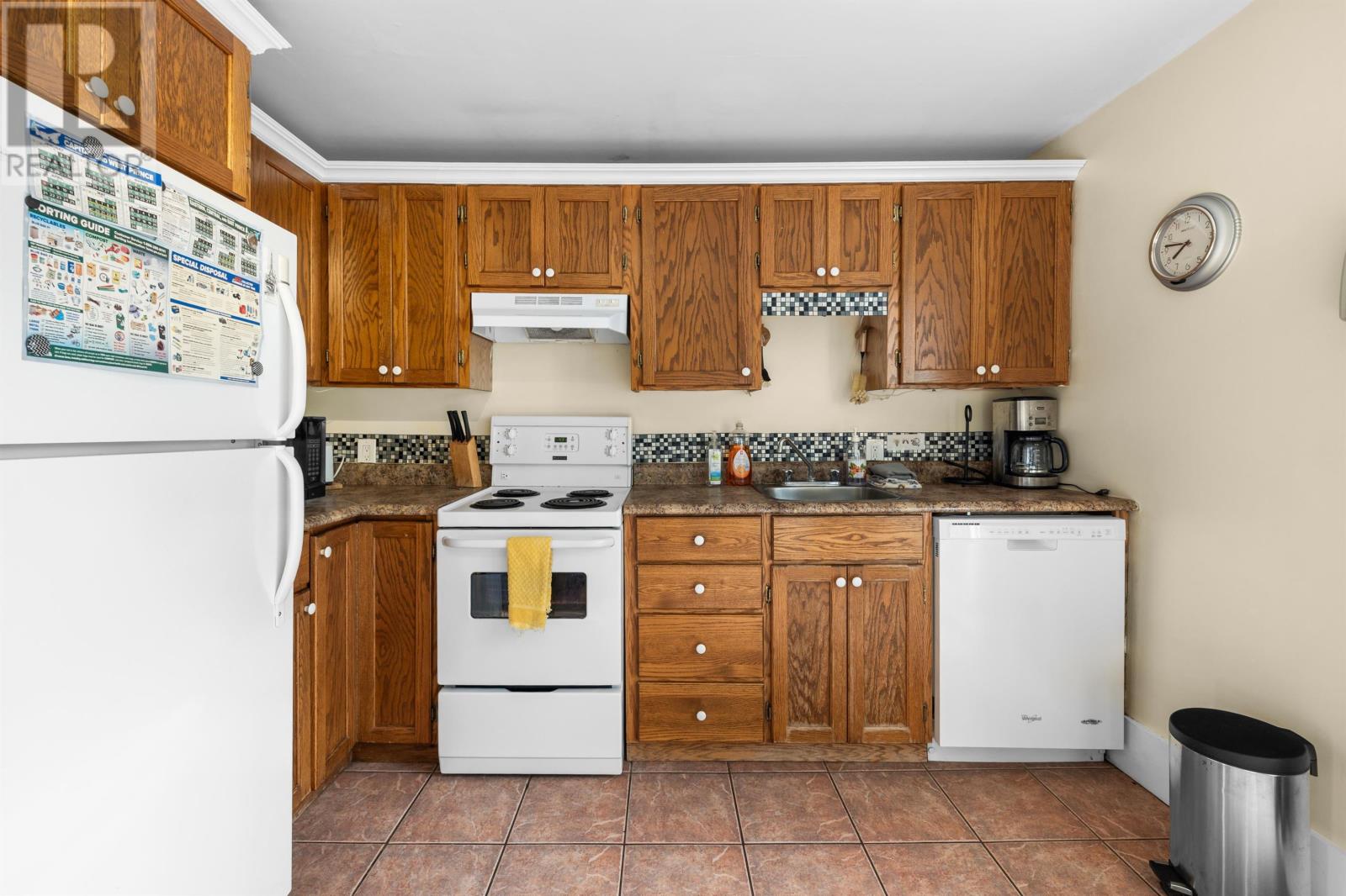 48-52 HILLSBOROUGH Street - 14