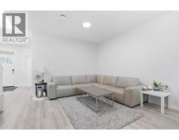 4pc Bathroom - 44 Amblefield Avenue Nw, Calgary, AB T3P2C1 Photo 9