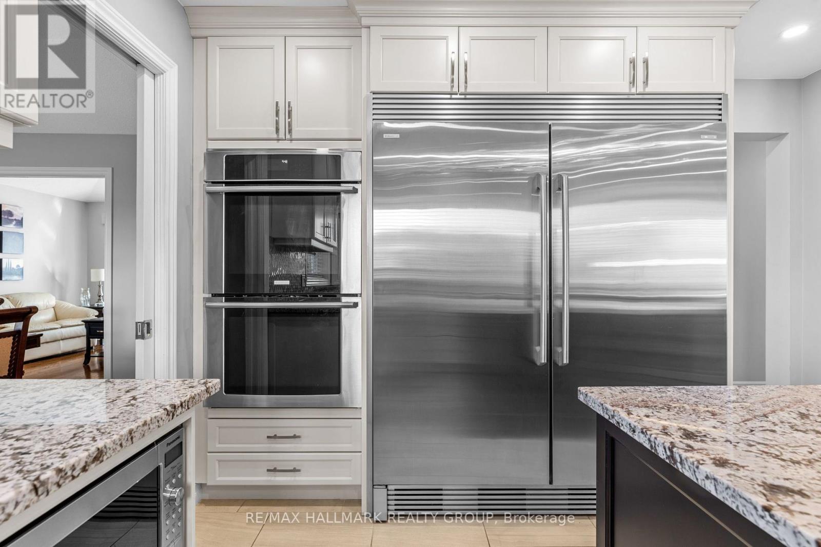 1240 ARBUSTE AVENUE, Ottawa — photo 12