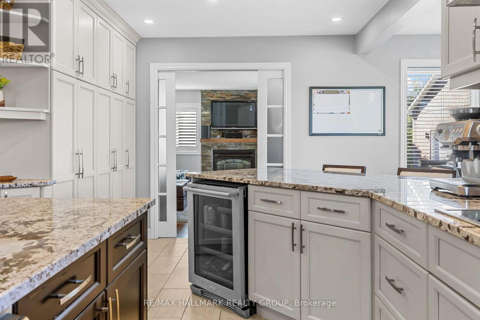 1240 ARBUSTE AVENUE - 13