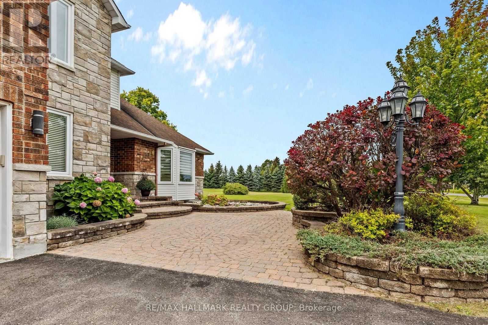 1240 ARBUSTE AVENUE - 2