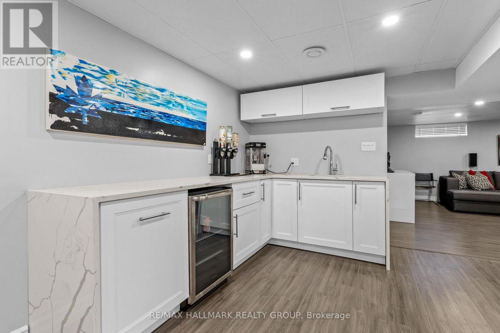 1240 ARBUSTE AVENUE - 38