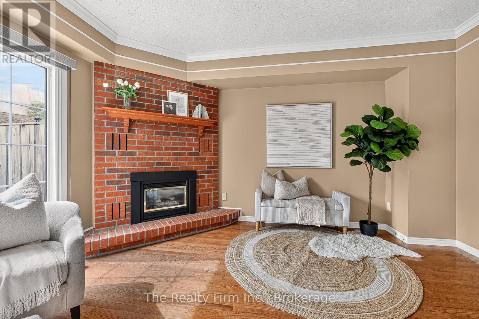 528 INGERSOLL AVENUE, Woodstock (Woodstock - North) — photo 7