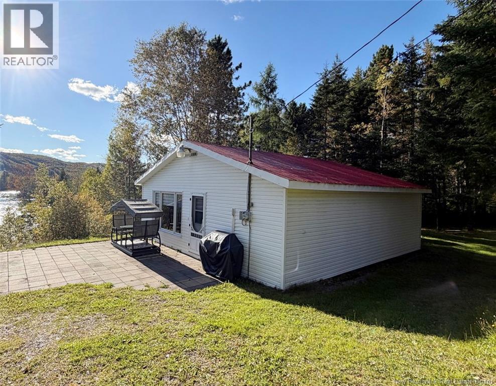 198 Riviere Madawaska Road - 1
